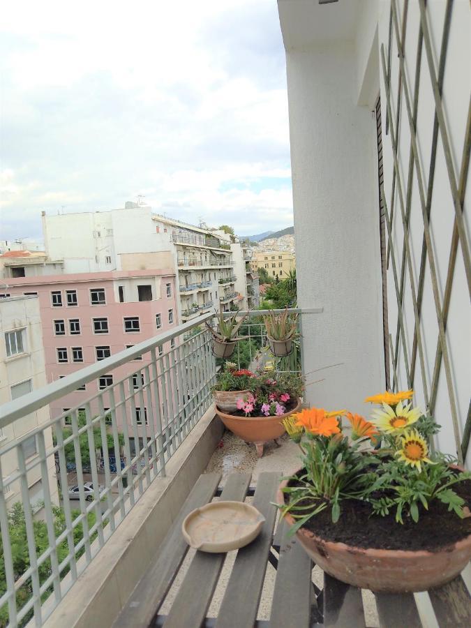 Central Museum Comfort Appartment Atenas Exterior foto
