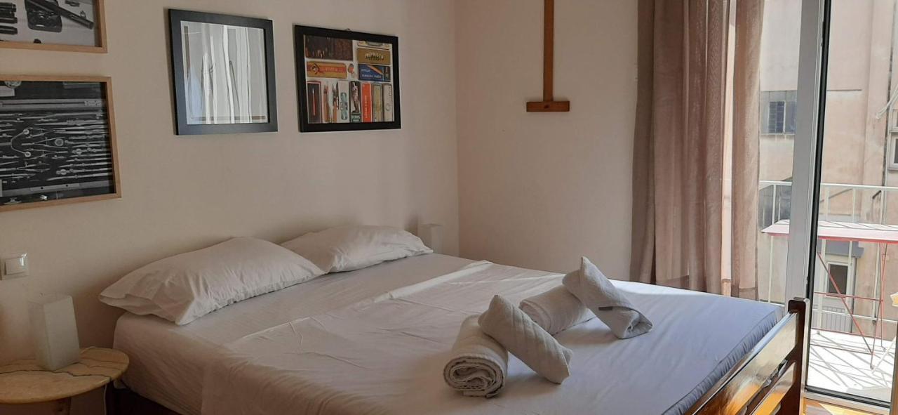 Central Museum Comfort Appartment Atenas Exterior foto